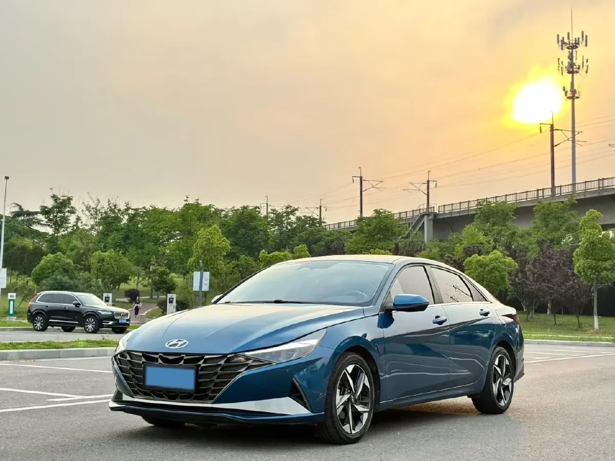 2021 Hyundai Elantra 1.5L 115HP L4 CVT,autocango,china used car exporter,china ev exporter,chinese used car exporter,chinese used ev exporter