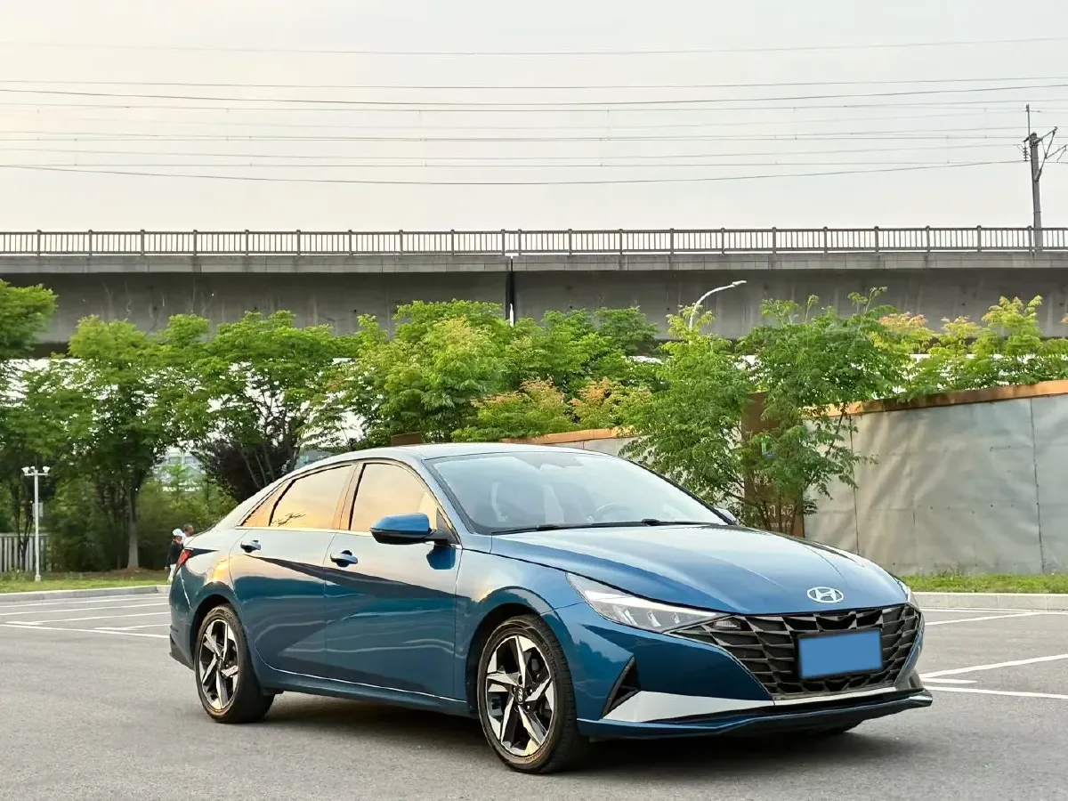 2021 Hyundai Elantra 1.5L 115HP L4 CVT,autocango,china used car exporter,china ev exporter,chinese used car exporter,chinese used ev exporter