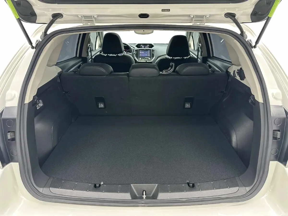 2021 Subaru XV 2.0L 154HP H4 CVT,autocango,china used car exporter,china ev exporter,chinese used car exporter,chinese used ev exporter