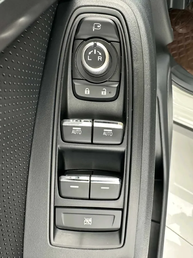 2021 Subaru XV 2.0L 154HP H4 CVT,autocango,china used car exporter,china ev exporter,chinese used car exporter,chinese used ev exporter