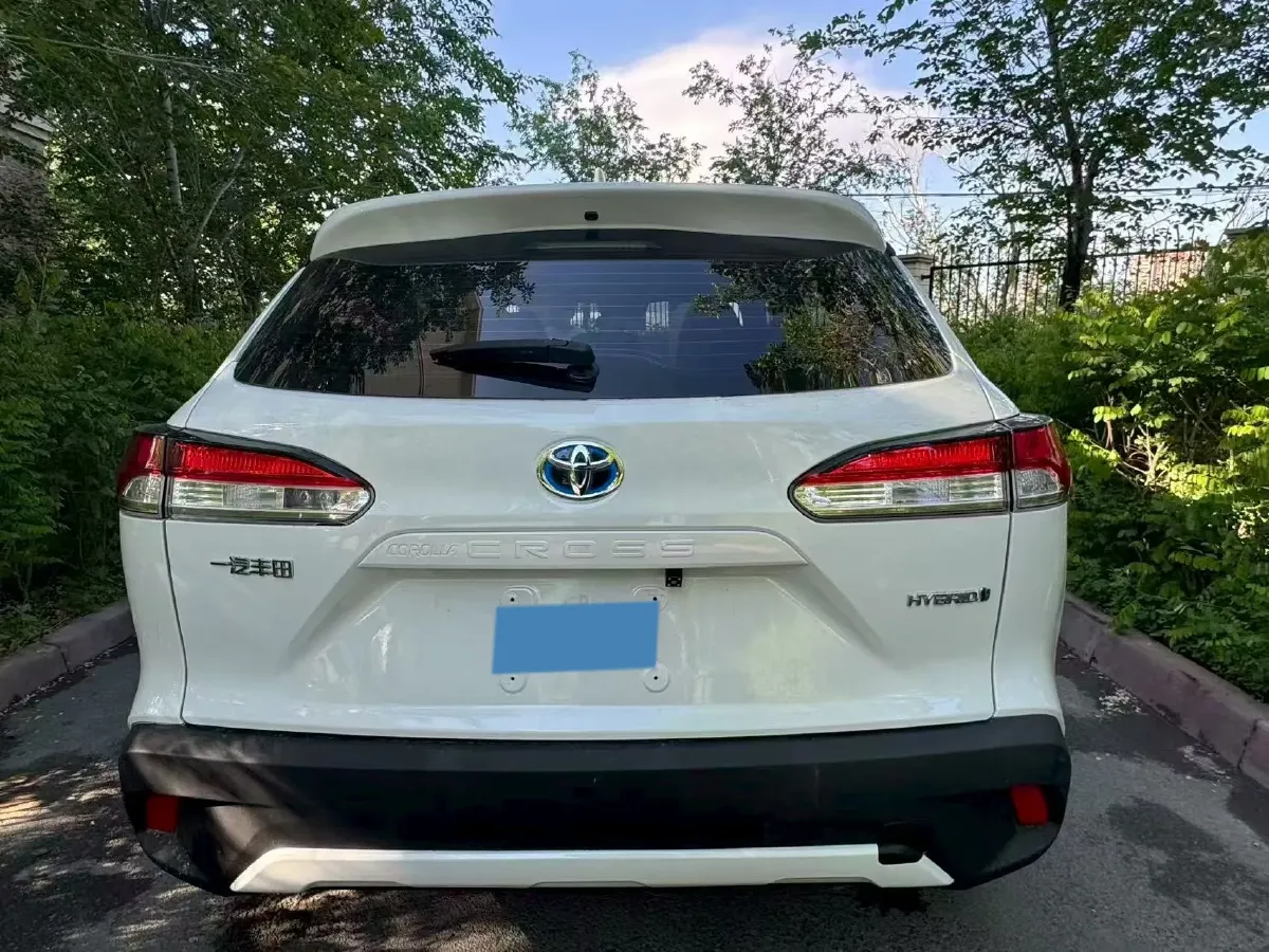 2023 Toyota Corolla Cross 2.0L 152HP L4 E-CVT Hybrid,autocango,china used car exporter,china ev exporter,chinese used car exporter,chinese used ev exporter