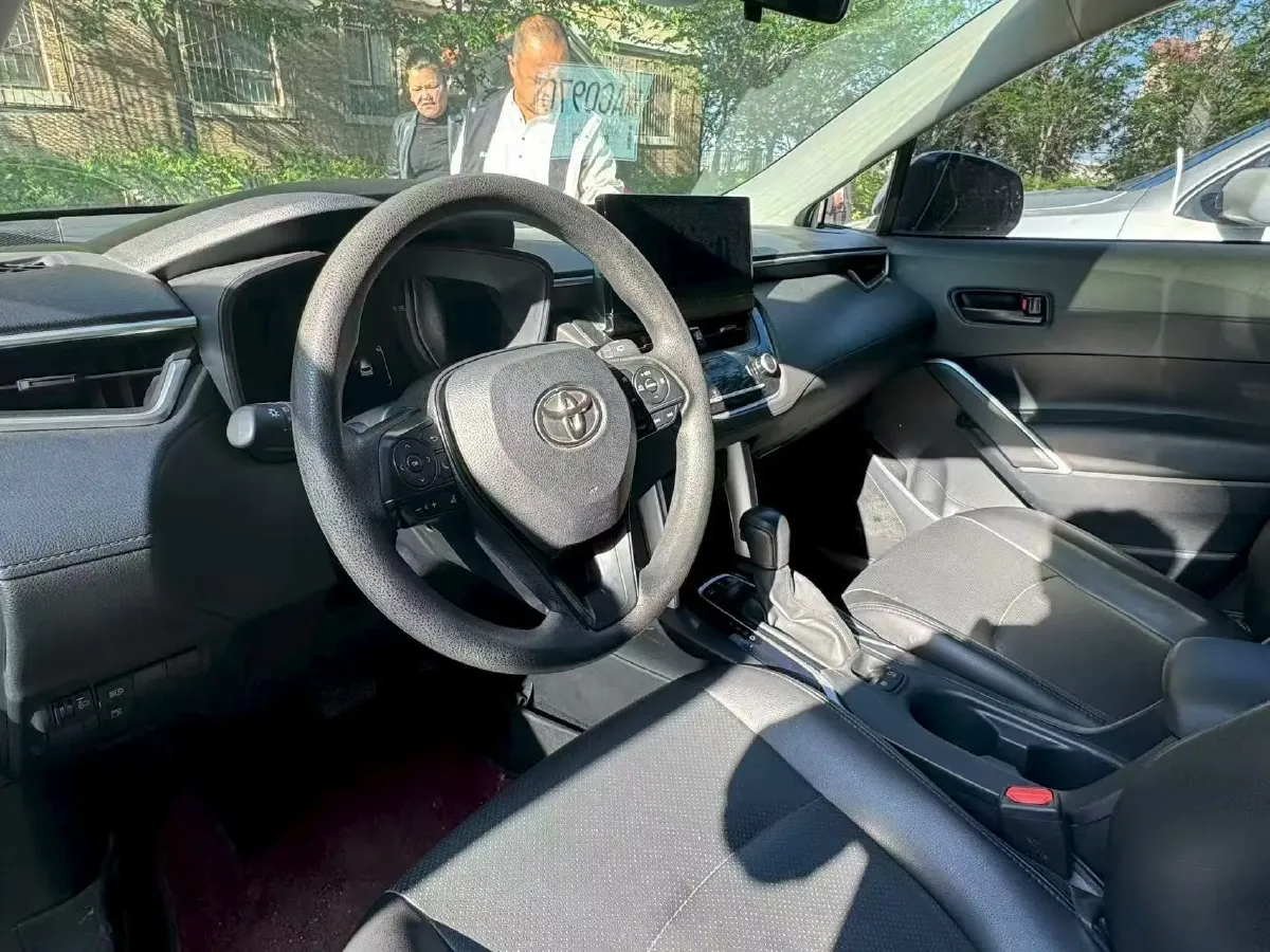 2023 Toyota Corolla Cross 2.0L 152HP L4 E-CVT Hybrid,autocango,china used car exporter,china ev exporter,chinese used car exporter,chinese used ev exporter