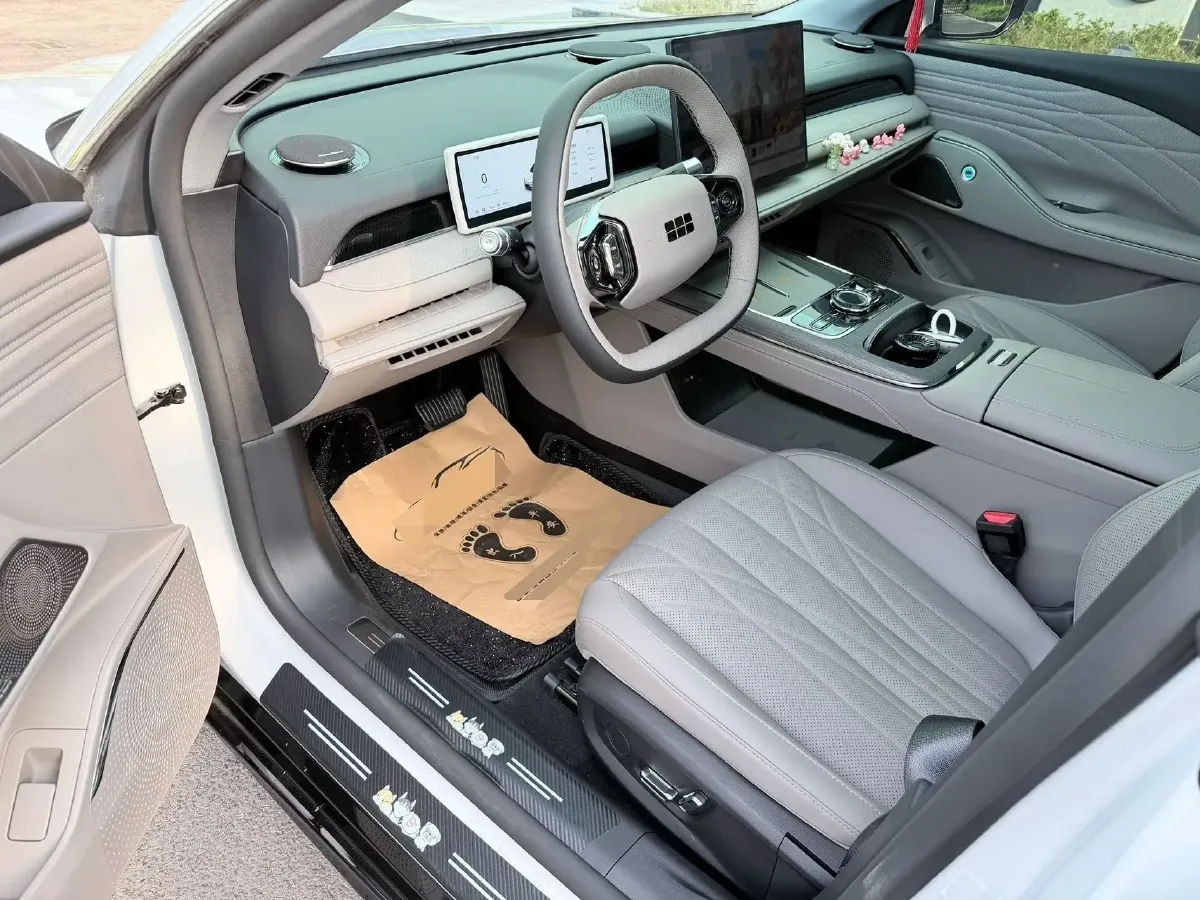 2025 Geely Galaxy Starshine 8 1.5L 112HP L4 1DHT PHEV,autocango,china used car exporter,china ev exporter,chinese used car exporter,chinese used ev exporter