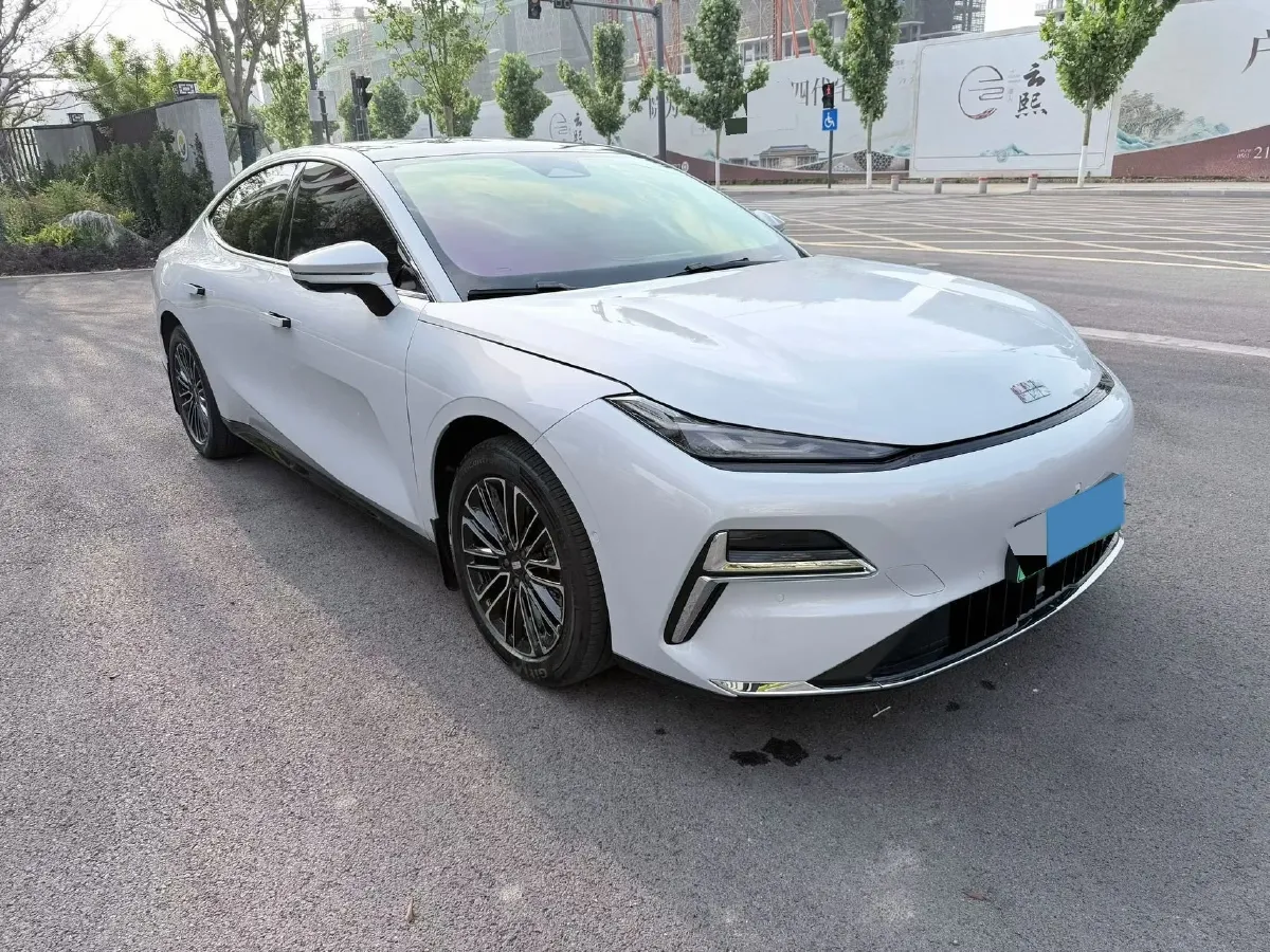 2025 Geely Galaxy Starshine 8 1.5L 112HP L4 1DHT PHEV,autocango,china used car exporter,china ev exporter,chinese used car exporter,chinese used ev exporter