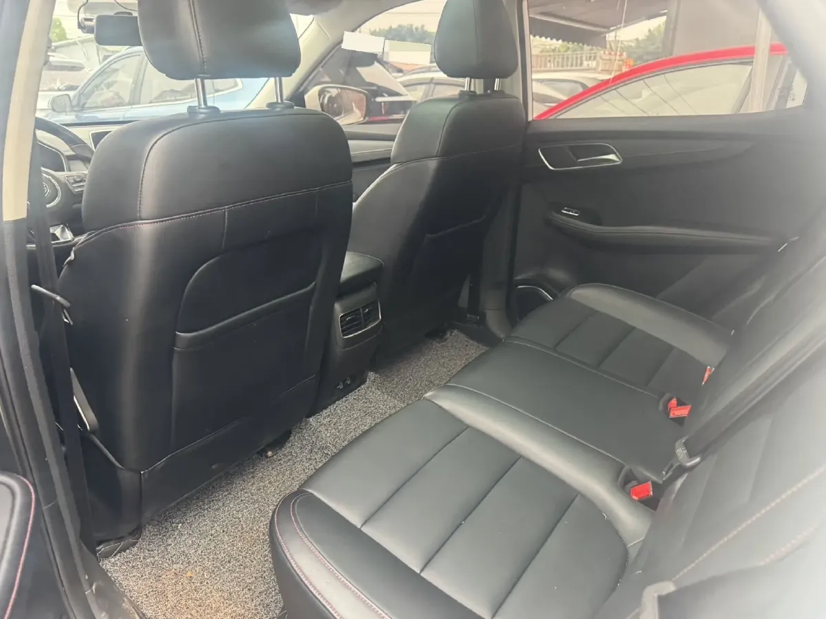 2018 MG HS 1.5T 169HP L4 7DCT,autocango,china used car exporter,china ev exporter,chinese used car exporter,chinese used ev exporter