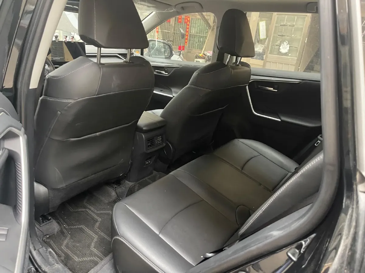 2023 Toyota RAV4 2.0L 171HP L4 CVT,autocango,china used car exporter,china ev exporter,chinese used car exporter,chinese used ev exporter