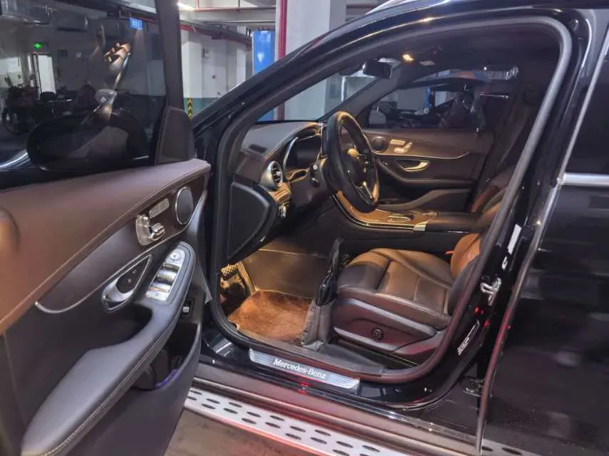 2022 Mercedes-Benz GLC Class 2.0T 258HP L4 9AT,autocango,china used car exporter,china ev exporter,chinese used car exporter,chinese used ev exporter