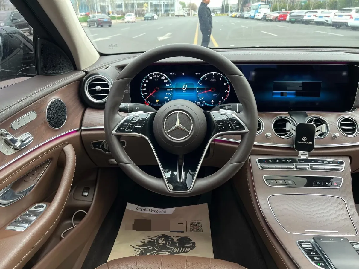 2021 Mercedes-Benz E Class 2.0T 258HP L4 9AT,autocango,china used car exporter,china ev exporter,chinese used car exporter,chinese used ev exporter