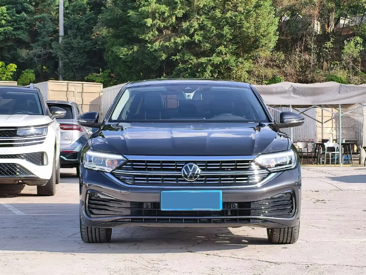 2024 Volkswagen Sagitar 1.5T 160HP L4 7DCT,autocango,china used car exporter,china ev exporter,chinese used car exporter,chinese used ev exporter