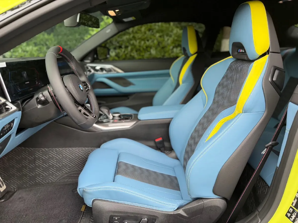 2024 BMW M4 3.0T 530HP L6 8AT,autocango,china used car exporter,china ev exporter,chinese used car exporter,chinese used ev exporter
