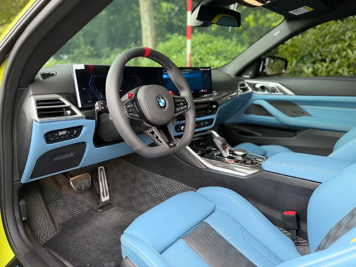 2024 BMW M4 3.0T 530HP L6 8AT,autocango,china used car exporter,china ev exporter,chinese used car exporter,chinese used ev exporter