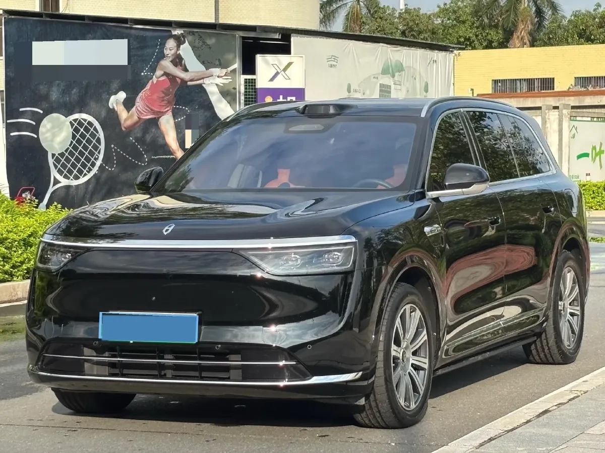 2025 AITO AITO M8 REEV 160HP REEV 53.4KWH,autocango,china used car exporter,china ev exporter,chinese used car exporter,chinese used ev exporter
