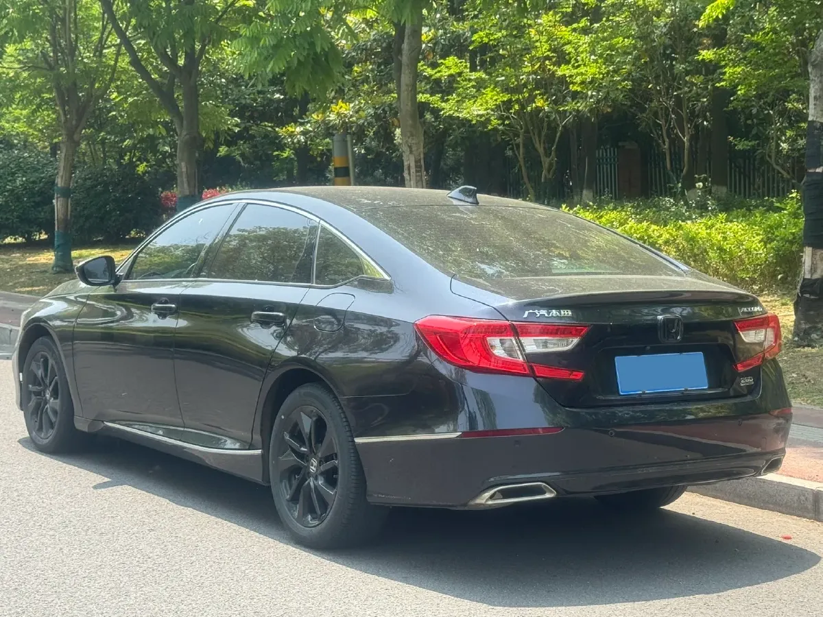 2021 Honda Accord 1.5T 194HP L4 CVT,autocango,china used car exporter,china ev exporter,chinese used car exporter,chinese used ev exporter