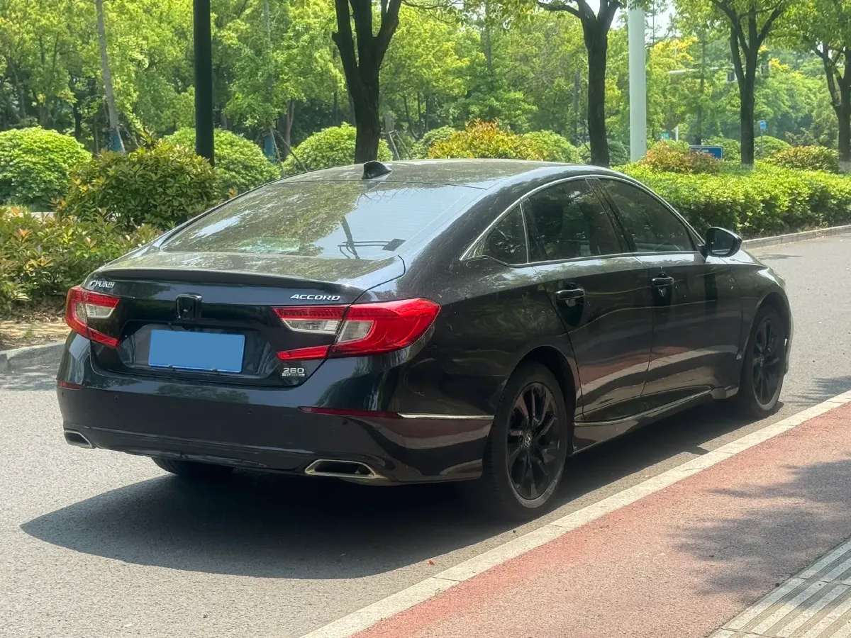 2021 Honda Accord 1.5T 194HP L4 CVT,autocango,china used car exporter,china ev exporter,chinese used car exporter,chinese used ev exporter