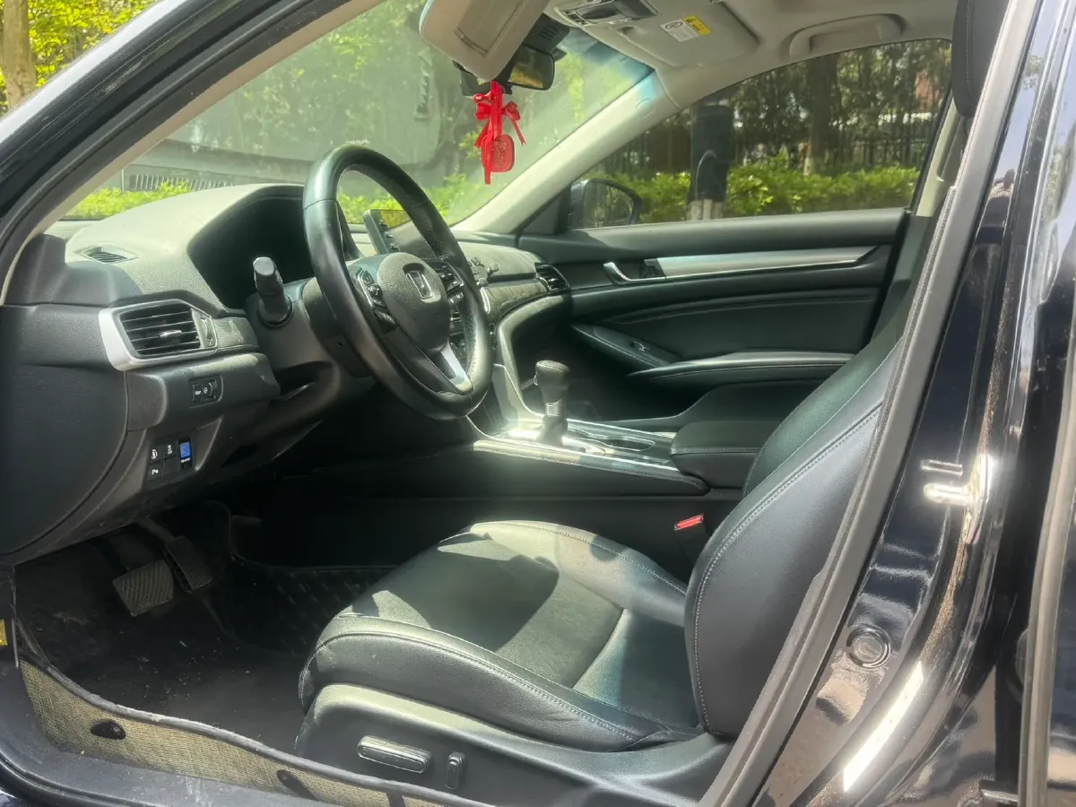 2021 Honda Accord 1.5T 194HP L4 CVT,autocango,china used car exporter,china ev exporter,chinese used car exporter,chinese used ev exporter