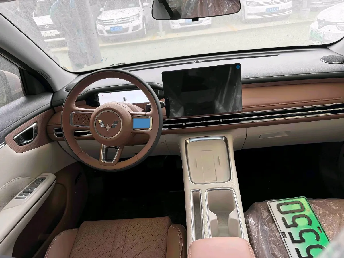 2025 WuLing HongGuang New Energy REEV 99HP REEV,autocango,china used car exporter,china ev exporter,chinese used car exporter,chinese used ev exporter