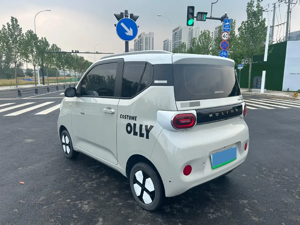 2024 WuLing HongGuang MINI EV BEV 17.3KWH,autocango,china used car exporter,china ev exporter,chinese used car exporter,chinese used ev exporter