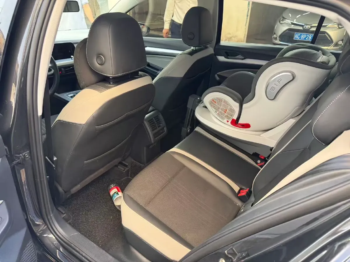 2021 Volkswagen Golf 1.4T 150HP L4 7DCT,autocango,china used car exporter,china ev exporter,chinese used car exporter,chinese used ev exporter