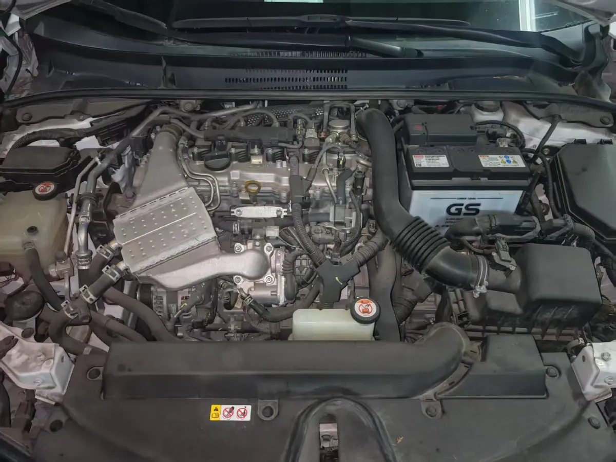 2021 Toyota Corolla 1.2T 116HP L4 CVT,autocango,china used car exporter,china ev exporter,chinese used car exporter,chinese used ev exporter