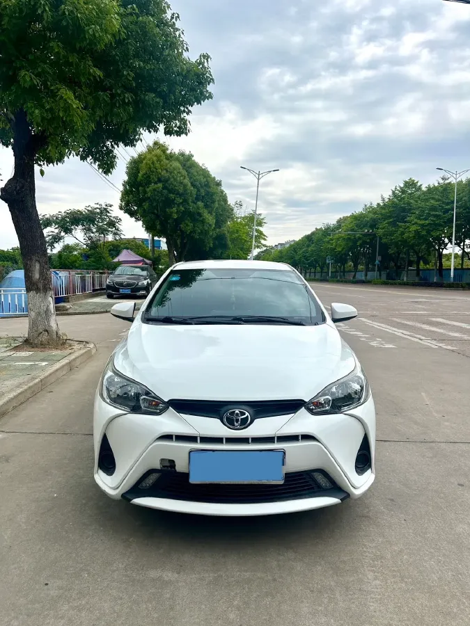 2017 Bestune X40 1.6L 114HP L4 6AT,autocango,china used car exporter,china ev exporter,chinese used car exporter,chinese used ev exporter
