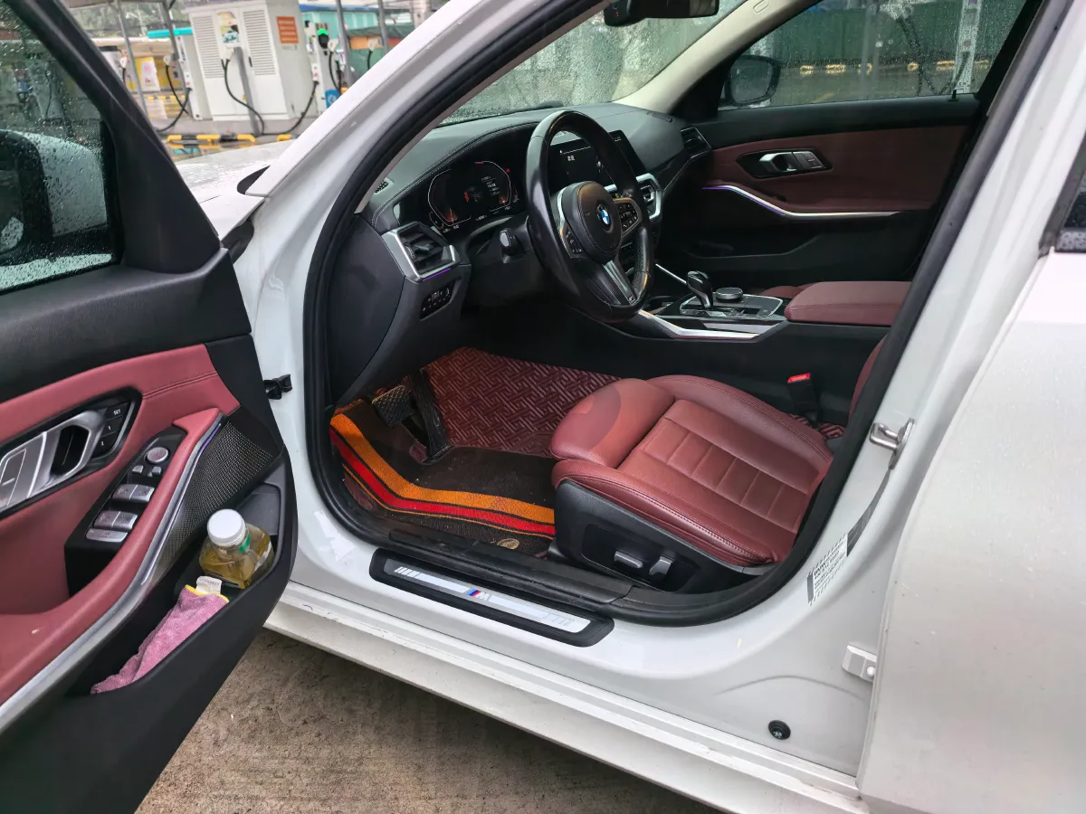 2021 BMW 3 Series 2.0T 184HP L4 8AT,autocango,china used car exporter,china ev exporter,chinese used car exporter,chinese used ev exporter