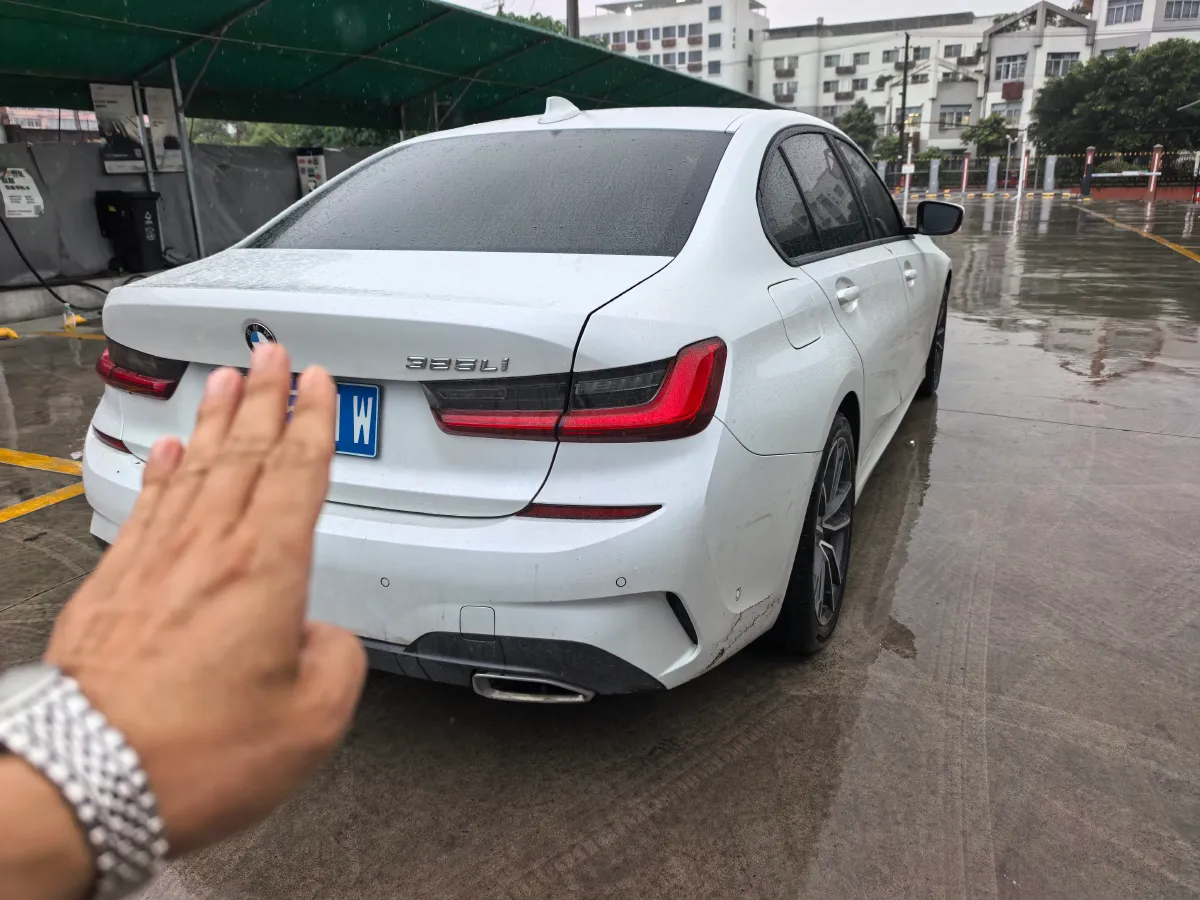 2021 BMW 3 Series 2.0T 184HP L4 8AT,autocango,china used car exporter,china ev exporter,chinese used car exporter,chinese used ev exporter