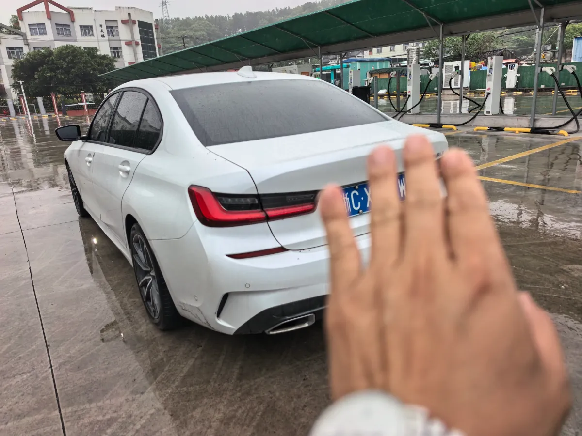 2021 BMW 3 Series 2.0T 184HP L4 8AT,autocango,china used car exporter,china ev exporter,chinese used car exporter,chinese used ev exporter