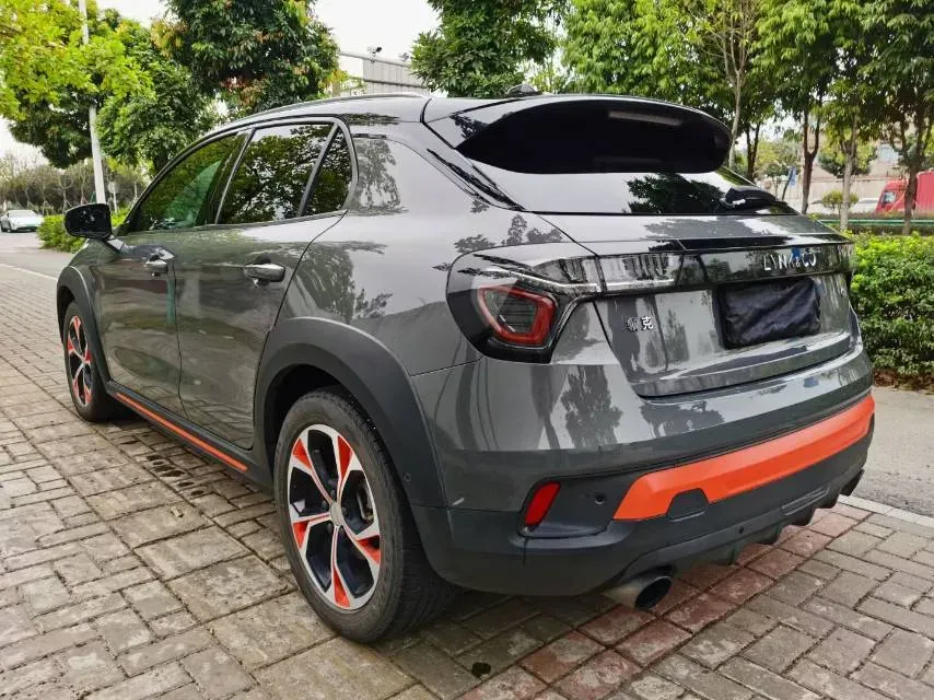 2018 Toyota C-HR 2.0L 171HP L4 CVT,autocango,china used car exporter,china ev exporter,chinese used car exporter,chinese used ev exporter