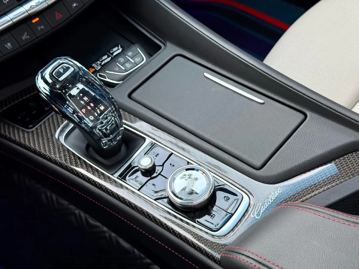 2022 Cadillac CT5 2.0T 237HP L4 10AT,autocango,china used car exporter,china ev exporter,chinese used car exporter,chinese used ev exporter