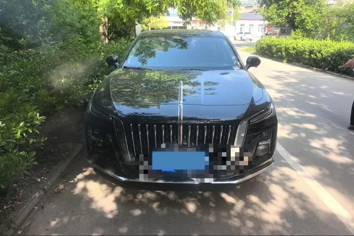 2024 HongQi H5 1.5T 169HP L4 7DCT,autocango,china used car exporter,china ev exporter,chinese used car exporter,chinese used ev exporter