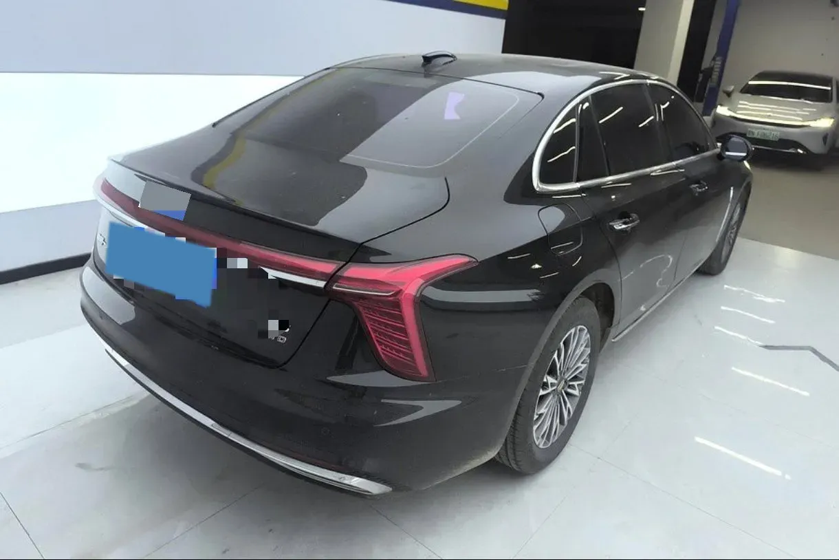 2024 HongQi H5 1.5T 169HP L4 7DCT,autocango,china used car exporter,china ev exporter,chinese used car exporter,chinese used ev exporter