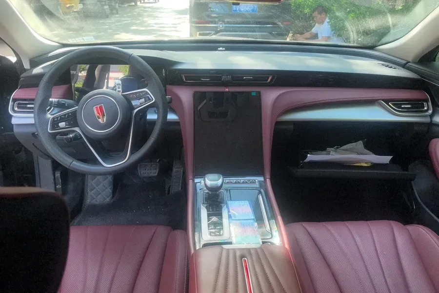 2024 HongQi H5 1.5T 169HP L4 7DCT,autocango,china used car exporter,china ev exporter,chinese used car exporter,chinese used ev exporter