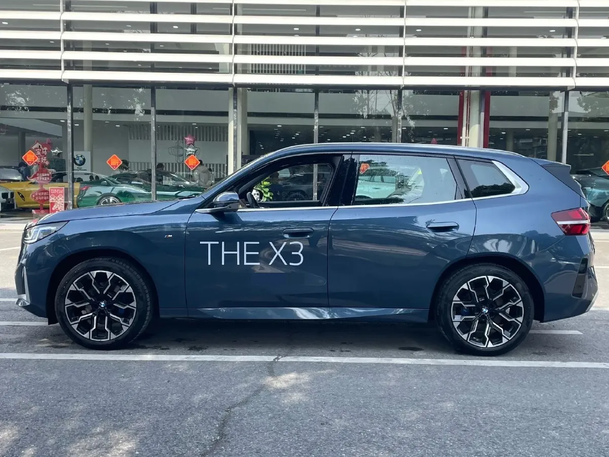 2025 BMW X3 2.0T 258HP L4 8AT,autocango,china used car exporter,china ev exporter,chinese used car exporter,chinese used ev exporter