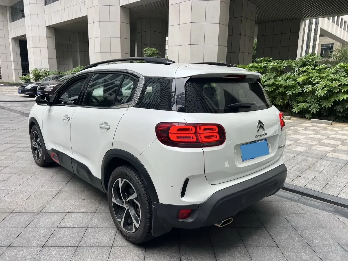 2019 Citroen C5 Aircross 1.6T 170HP L4 6AT,autocango,china used car exporter,china ev exporter,chinese used car exporter,chinese used ev exporter