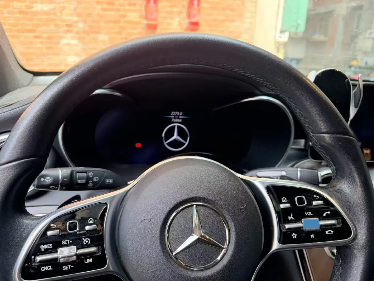 2020 Mercedes-Benz GLC Class 2.0T 197HP L4 9AT,autocango,china used car exporter,china ev exporter,chinese used car exporter,chinese used ev exporter