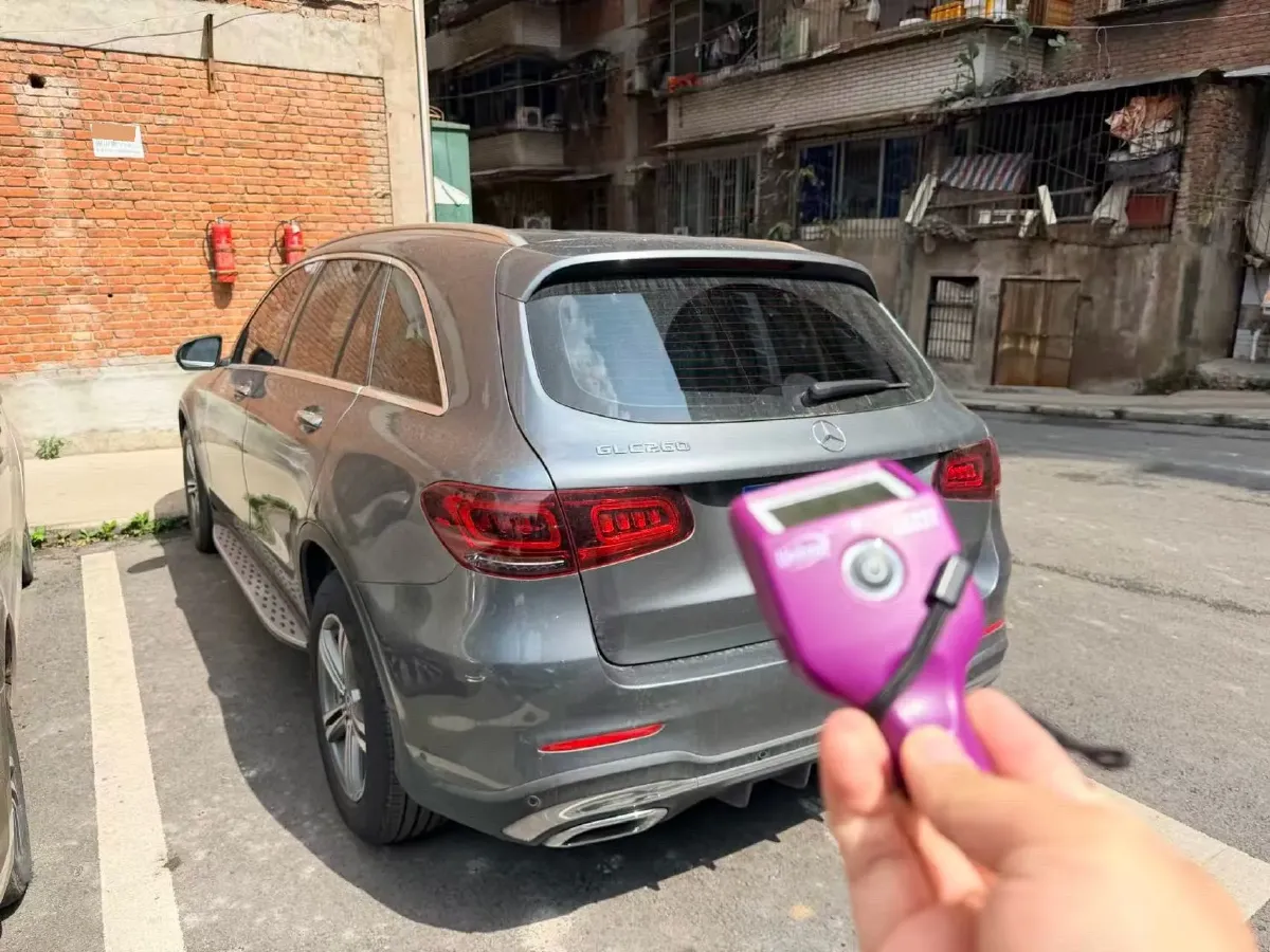 2020 Mercedes-Benz GLC Class 2.0T 197HP L4 9AT,autocango,china used car exporter,china ev exporter,chinese used car exporter,chinese used ev exporter