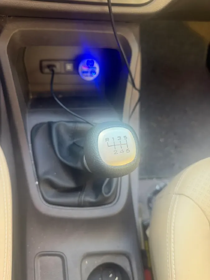 2021 WuLing HongGuang 1.5L 99HP L4 6MT,autocango,china used car exporter,china ev exporter,chinese used car exporter,chinese used ev exporter