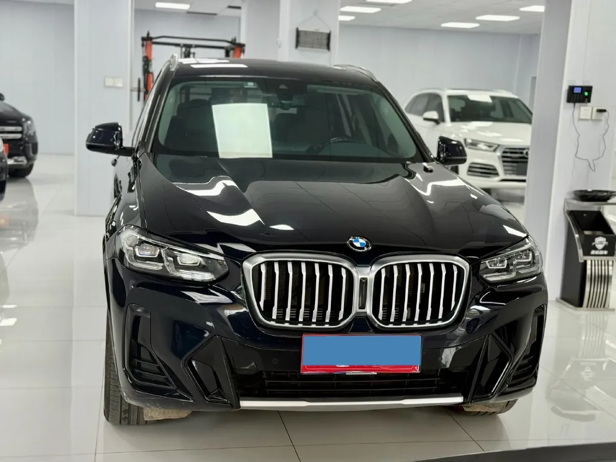 2022 BMW X3 2.0T 184HP L4 8AT,autocango,china used car exporter,china ev exporter,chinese used car exporter,chinese used ev exporter
