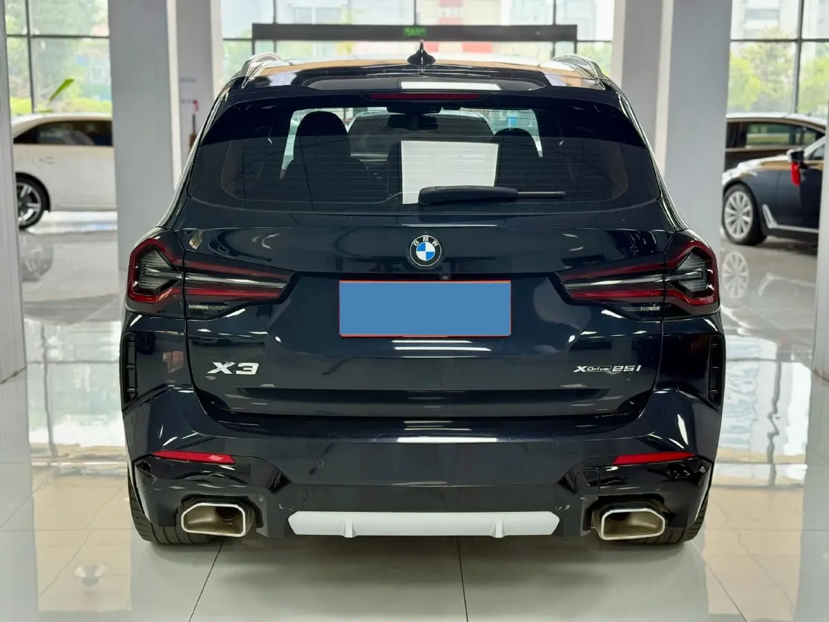 2022 BMW X3 2.0T 184HP L4 8AT,autocango,china used car exporter,china ev exporter,chinese used car exporter,chinese used ev exporter