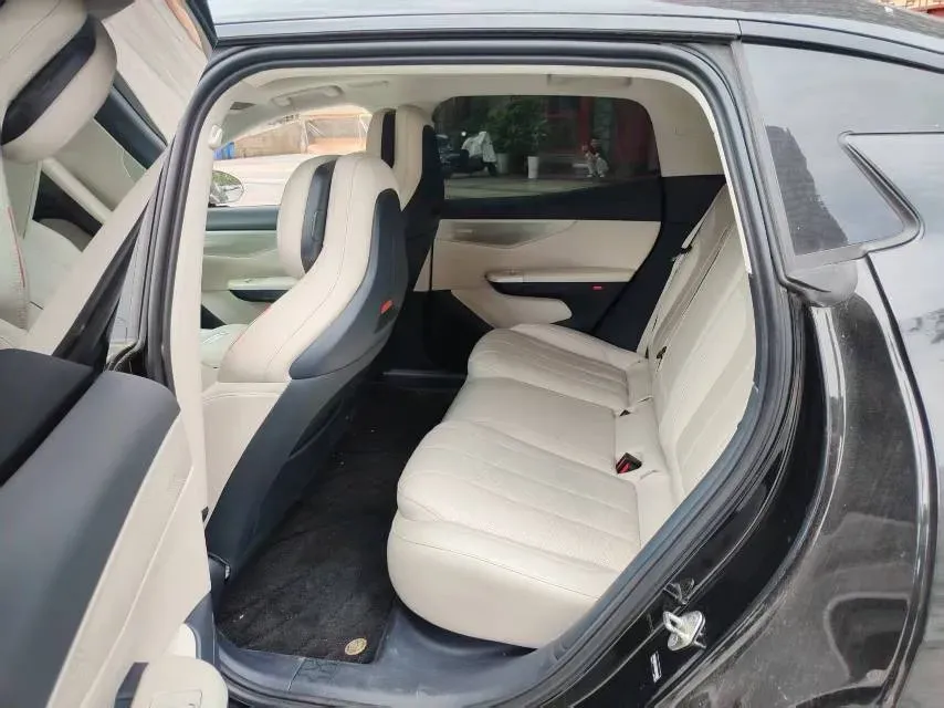 2024 LYNK&CO 07 EM-P 1.5T 163HP L4 3DHT PHEV 18.99KWH,autocango,china used car exporter,china ev exporter,chinese used car exporter,chinese used ev exporter
