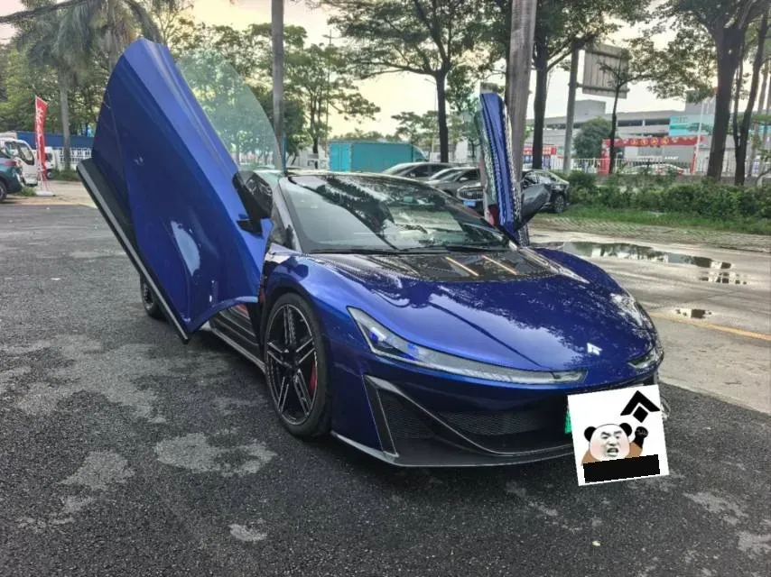 2024 HYPTEC SSR 2AT BEV 74.69KWH,autocango,china used car exporter,china ev exporter,chinese used car exporter,chinese used ev exporter