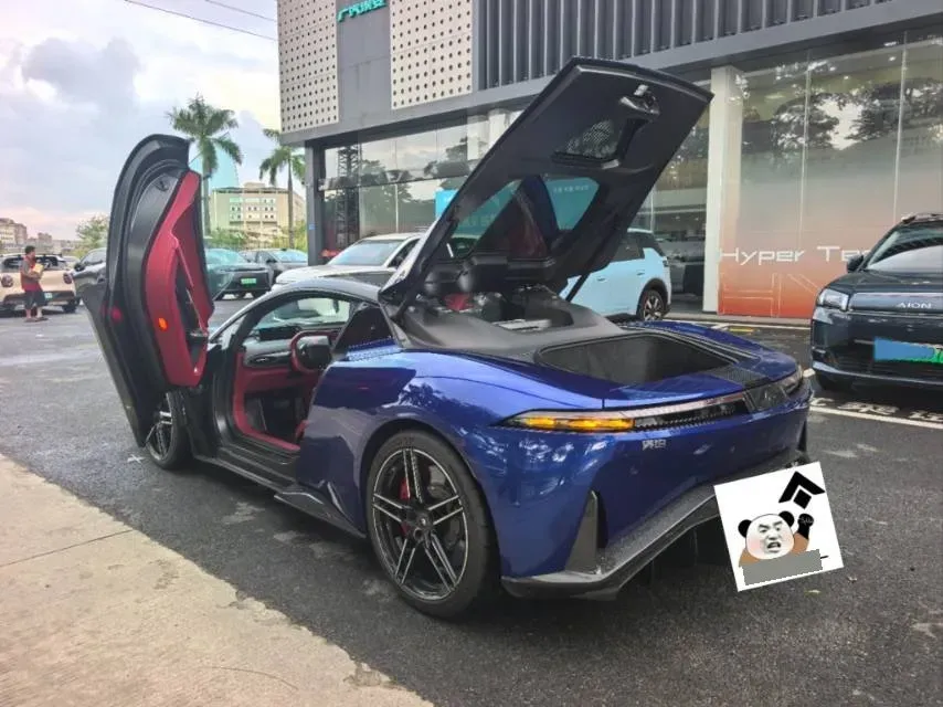 2024 HYPTEC SSR 2AT BEV 74.69KWH,autocango,china used car exporter,china ev exporter,chinese used car exporter,chinese used ev exporter