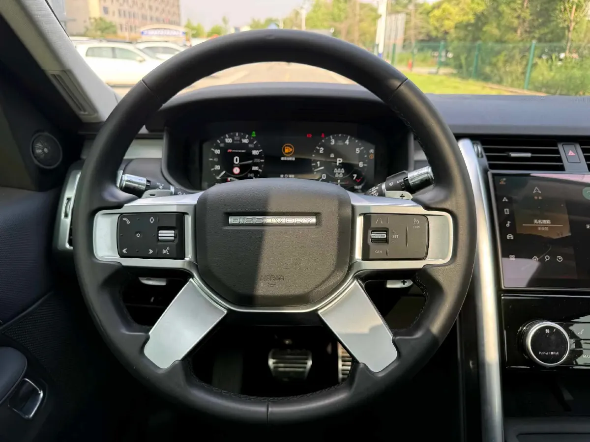 2021 Land Rover Discovery 3.0T 360HP L6 8AT,autocango,china used car exporter,china ev exporter,chinese used car exporter,chinese used ev exporter