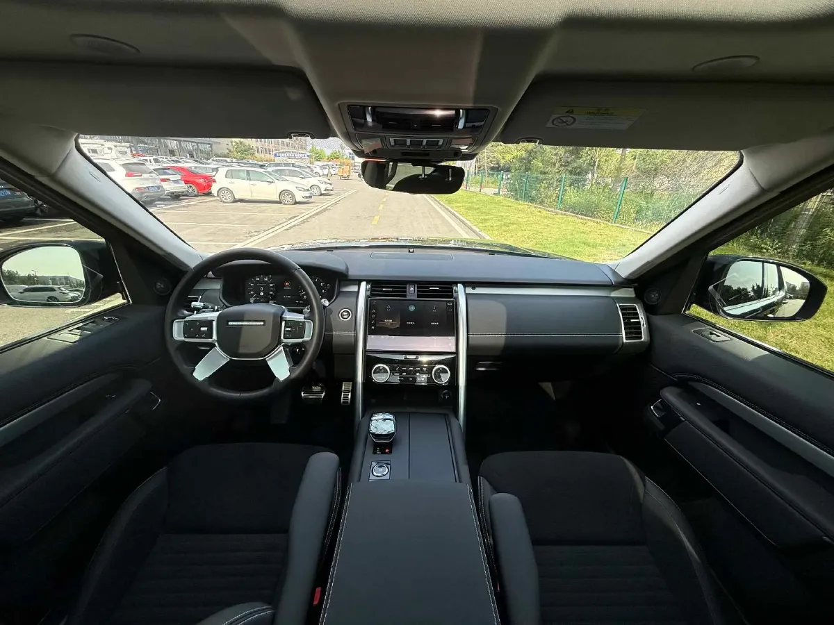 2021 Land Rover Discovery 3.0T 360HP L6 8AT,autocango,china used car exporter,china ev exporter,chinese used car exporter,chinese used ev exporter