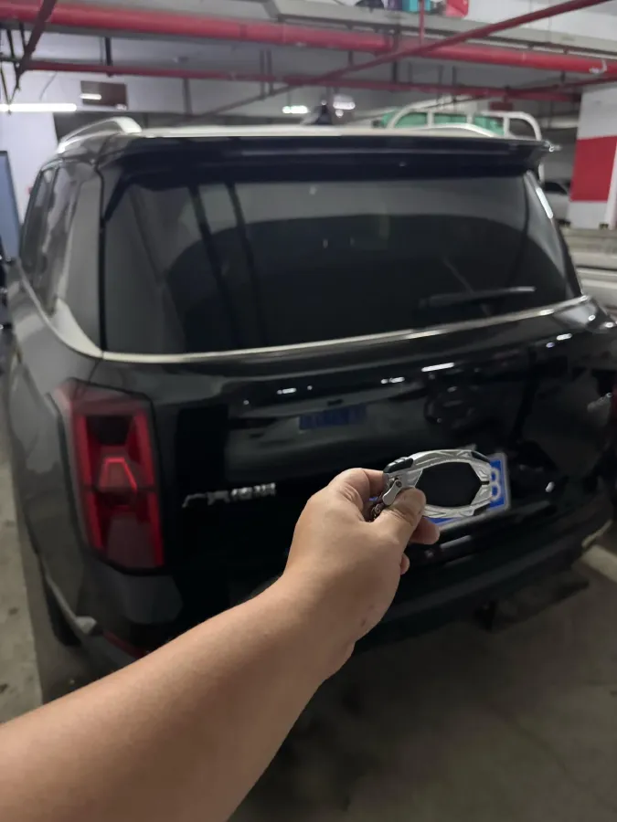 2022 GAC Trumpchi GS8 2.0T 252HP L4 8AT,autocango,china used car exporter,china ev exporter,chinese used car exporter,chinese used ev exporter