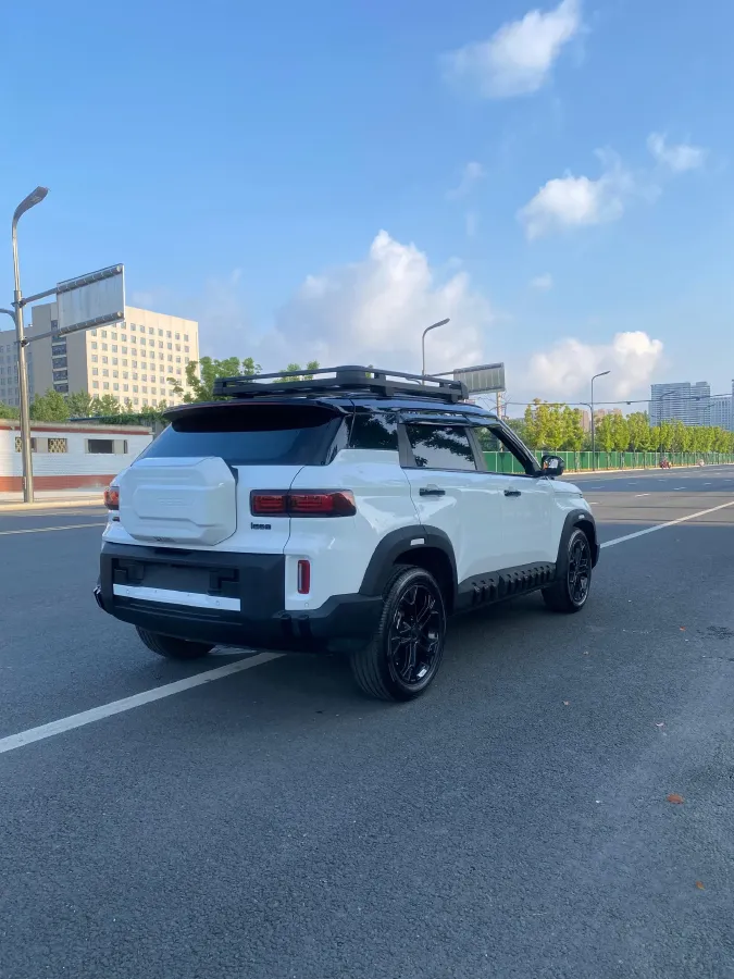 2025 Geely Cowboy 1.5T 181HP L4 7DCT,autocango,china used car exporter,china ev exporter,chinese used car exporter,chinese used ev exporter