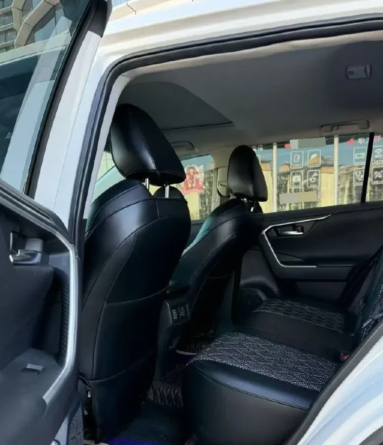 2022 Toyota Wildlander 2.0L 171HP L4 CVT,autocango,china used car exporter,china ev exporter,chinese used car exporter,chinese used ev exporter