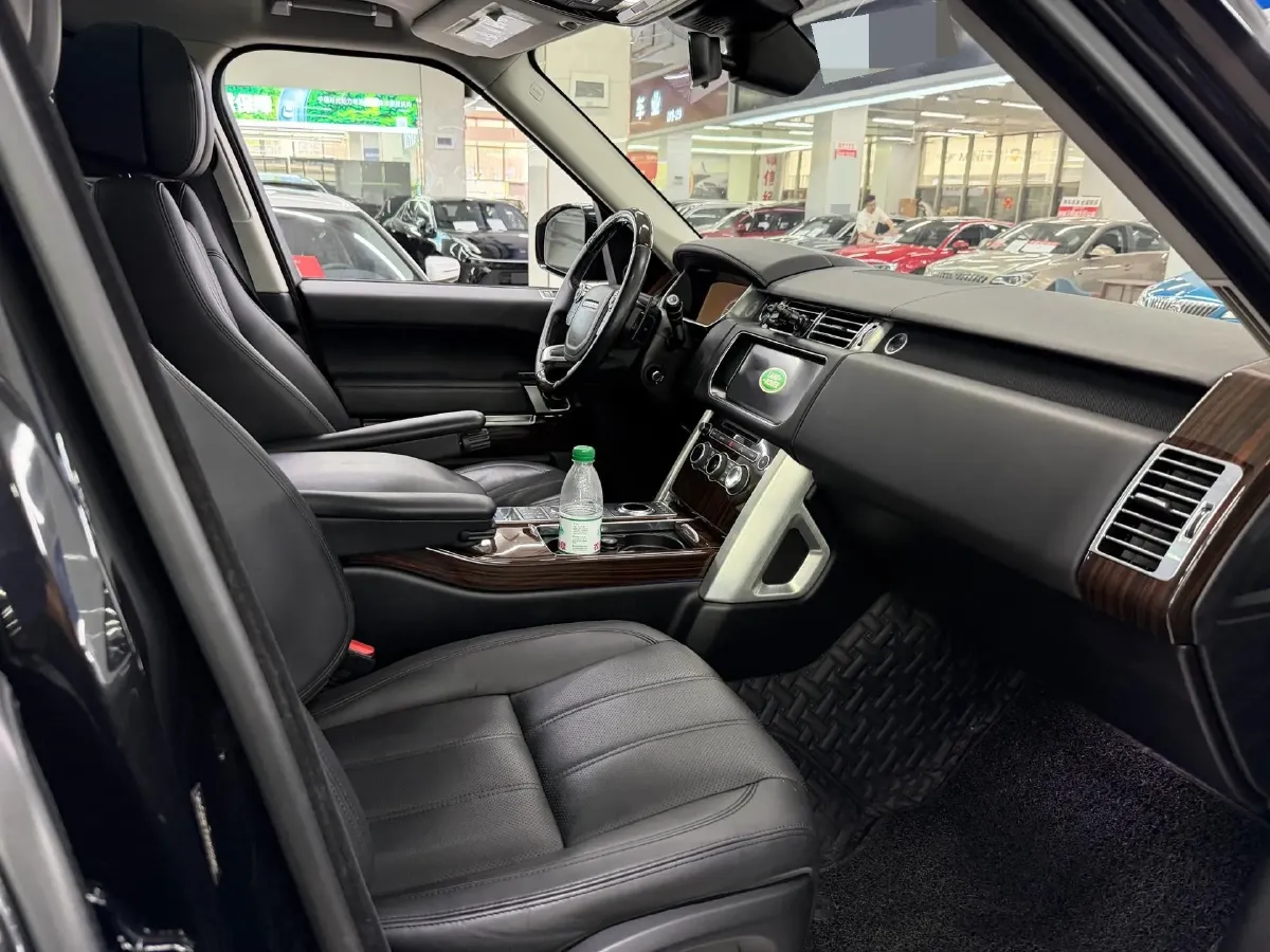 2016 Land Rover Range Rover Evoque 2.0T 241HP L4 9AT,autocango,china used car exporter,china ev exporter,chinese used car exporter,chinese used ev exporter