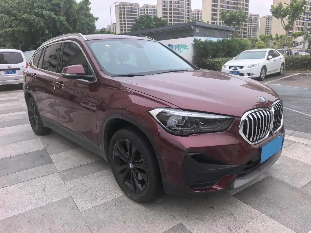 2020 BMW X1 1.5T 140HP L3 7DCT,autocango,china used car exporter,china ev exporter,chinese used car exporter,chinese used ev exporter