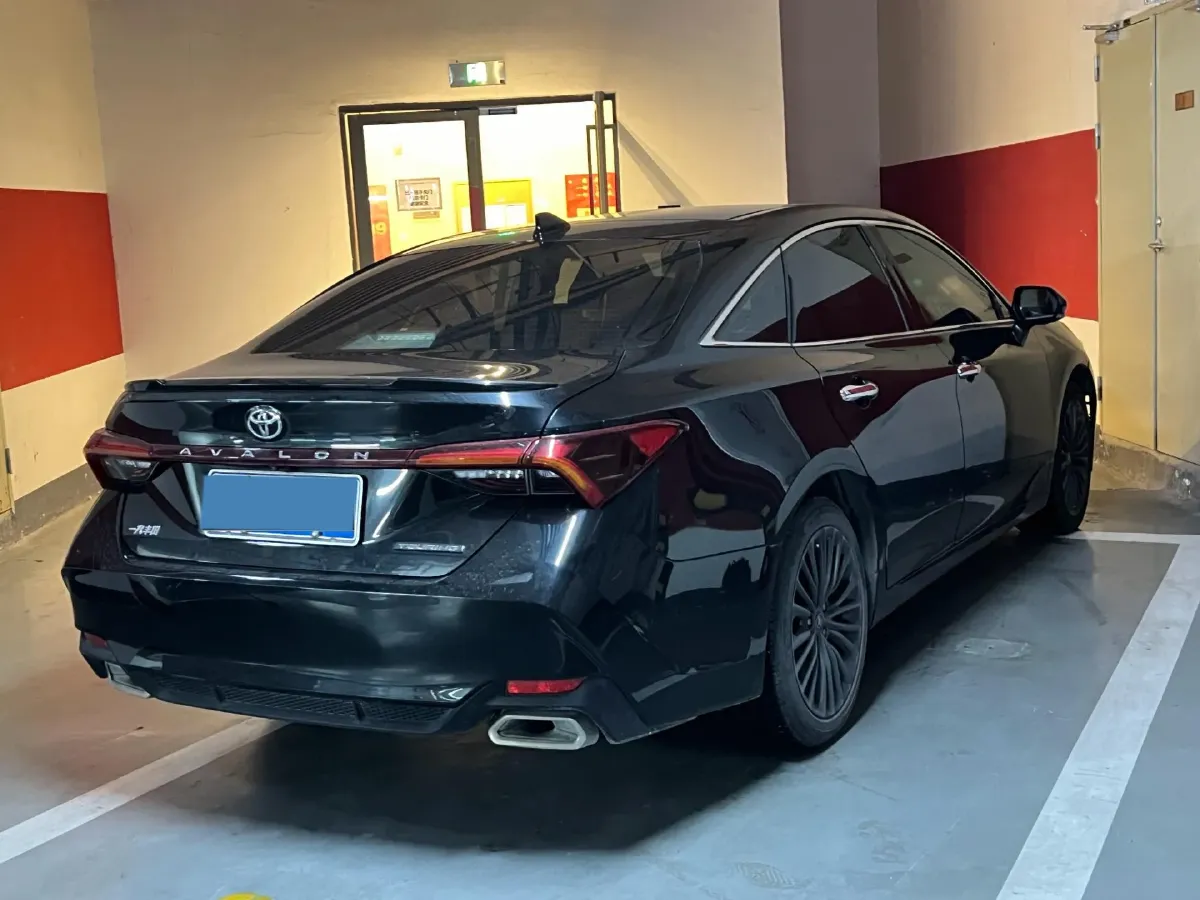 2019 Toyota Avalon 2.5L 209HP L4 8AT,autocango,china used car exporter,china ev exporter,chinese used car exporter,chinese used ev exporter
